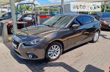 Седан Mazda 3 2014 в Киеве