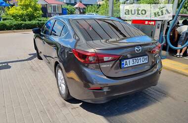 Седан Mazda 3 2014 в Киеве