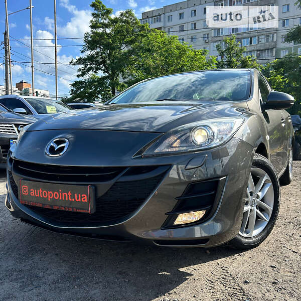 Седан Mazda 3 2010 в Сумах