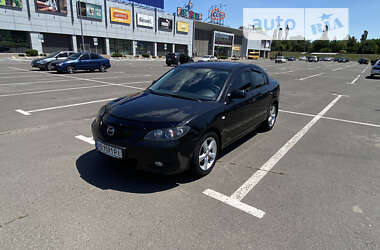 Седан Mazda 3 2005 в Кривом Роге