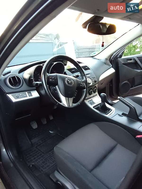 Хетчбек Mazda 3 2009 в Калинівці