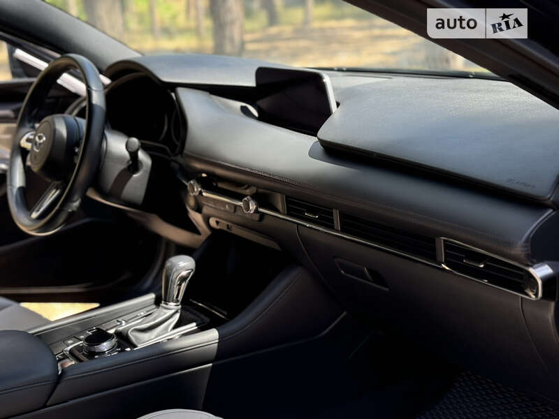Хэтчбек Mazda 3 2019 в Днепре
