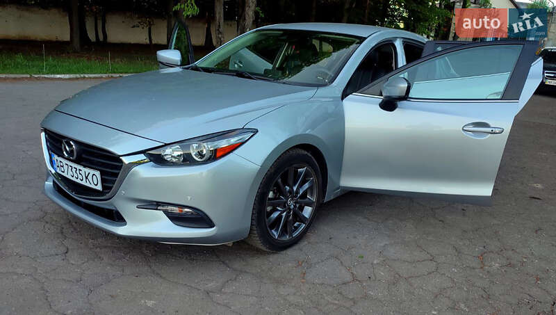 Хэтчбек Mazda 3 2018 в Жмеринке