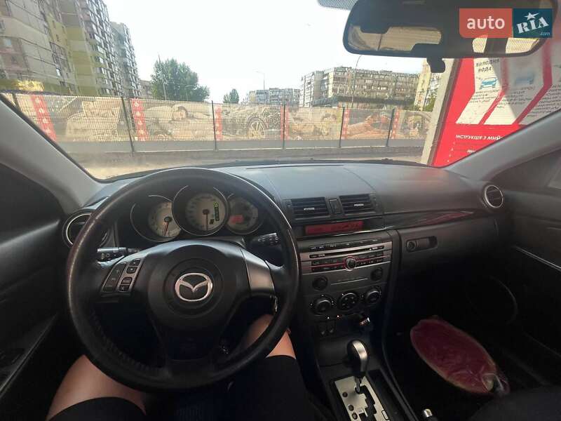Хэтчбек Mazda 3 2006 в Овруче
