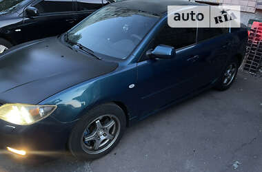 Седан Mazda 3 2006 в Киеве