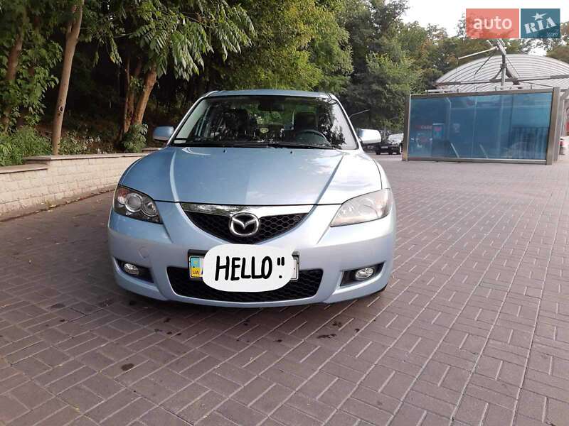 Седан Mazda 3 2006 в 