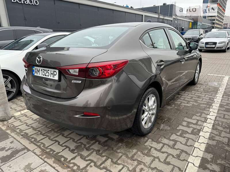 Седан Mazda 3 2016 в Києві фото 3 Седан Mazda 3 2016 в Києві
