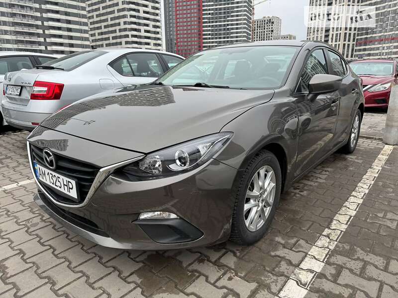 Седан Mazda 3 2016 в Києві фото 12 Седан Mazda 3 2016 в Києві
