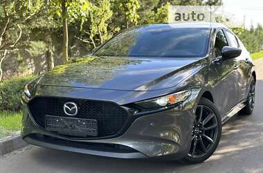 Хэтчбек Mazda 3 2019 в Киеве