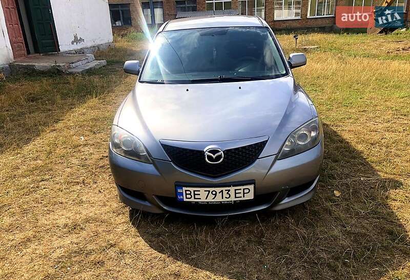 Хетчбек Mazda 3 2004 в Врадіївці