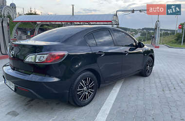 Седан Mazda 3 2010 в Тернополе