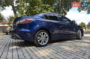Седан Mazda 3 2009 в Сокирянах