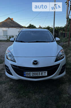 Седан Mazda 3 2012 в Первомайске