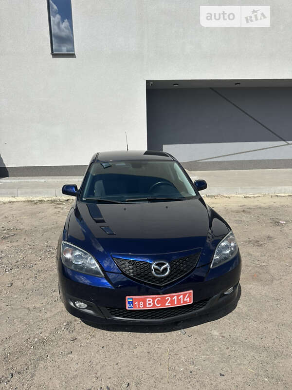 Хетчбек Mazda 3 2009 в Сумах