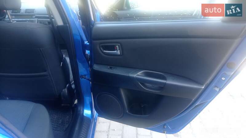 Хэтчбек Mazda 3 2005 в Яворове