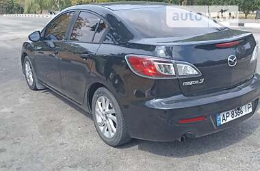 Седан Mazda 3 2013 в Запорожье