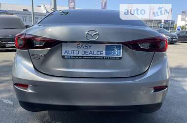 Седан Mazda 3 2014 в Києві