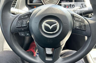 Седан Mazda 3 2014 в Львові