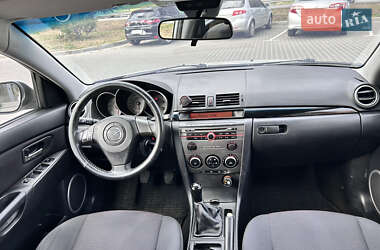 Хэтчбек Mazda 3 2008 в 