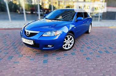 Седан Mazda 3 2006 в Ивано-Франковске