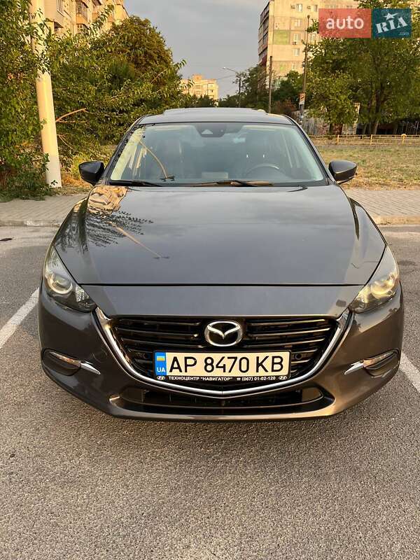 Хэтчбек Mazda 3 2017 в Запорожье