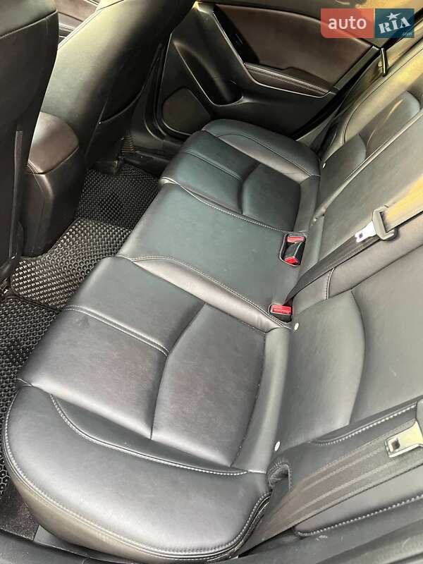 Хэтчбек Mazda 3 2017 в Запорожье