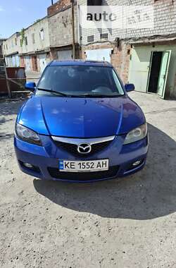 Седан Mazda 3 2006 в Дніпрі