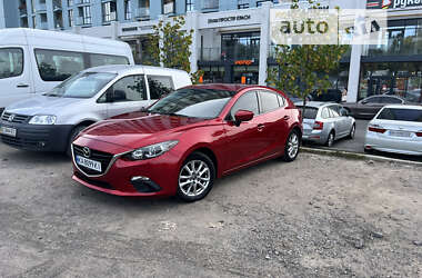 Хэтчбек Mazda 3 2016 в Львове