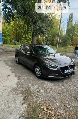 Седан Mazda 3 2016 в Кривому Розі