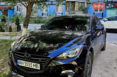 Хэтчбек Mazda 3 2014 в Днепре