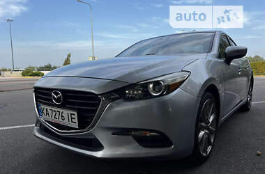 Седан Mazda 3 2018 в Миколаєві