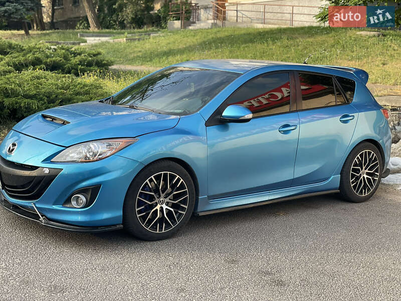 Хэтчбек Mazda 3 2010 в Очакове фото 3 Хэтчбек Mazda 3 2010 в Очакове