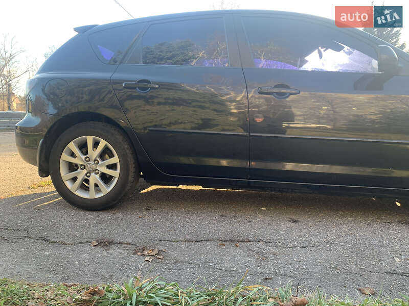 Хэтчбек Mazda 3 2007 в Лозовой