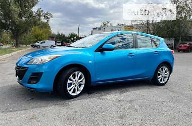 Хэтчбек Mazda 3 2009 в Запорожье