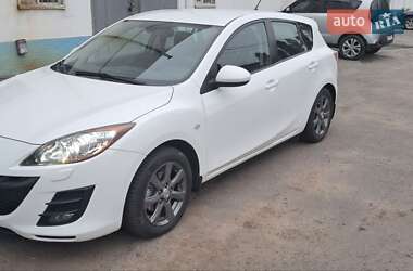 Хэтчбек Mazda 3 2010 в 