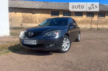 Хэтчбек Mazda 3 2007 в Коростене