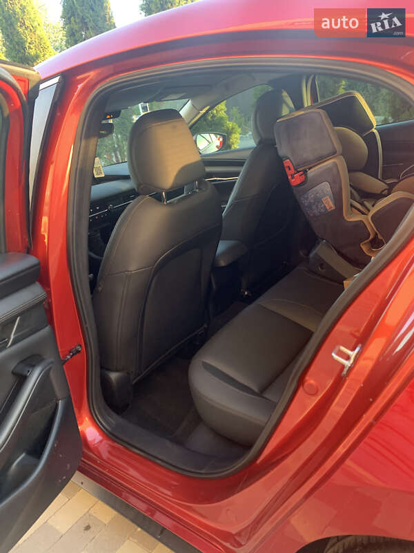 Седан Mazda 3 2019 в Києві