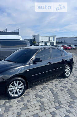 Седан Mazda 3 2007 в Мукачевому