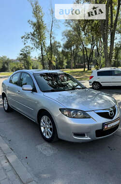 Седан Mazda 3 2006 в Запорожье