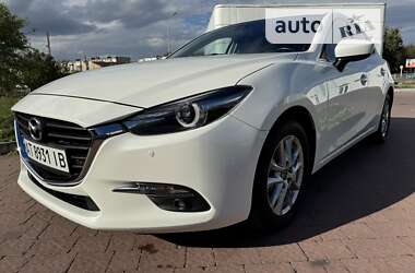 Хэтчбек Mazda 3 2017 в 