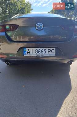 Седан Mazda 3 2021 в Киеве