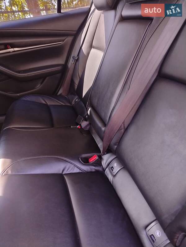 Седан Mazda 3 2021 в Киеве фото 29 Седан Mazda 3 2021 в Киеве