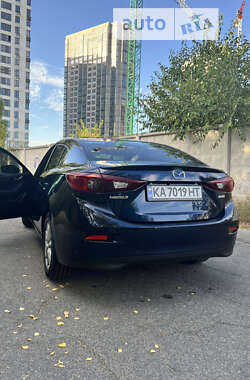 Седан Mazda 3 2013 в Києві