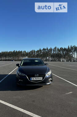 Седан Mazda 3 2013 в Києві