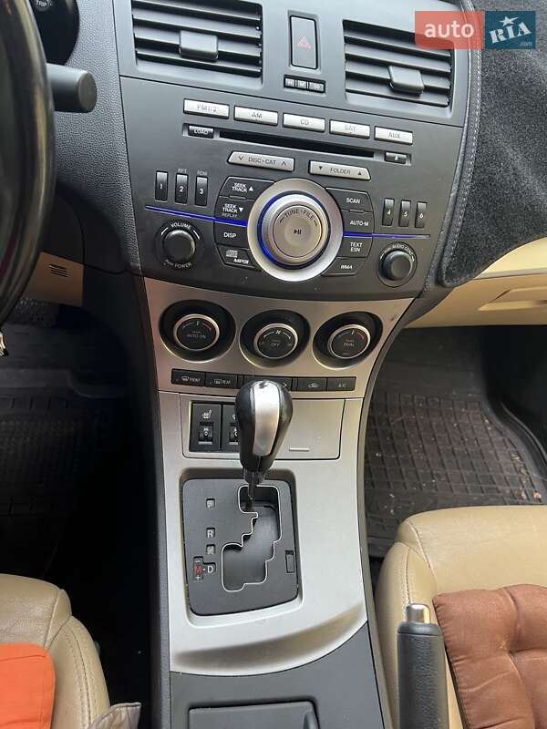 Седан Mazda 3 2009 в Белгороде-Днестровском