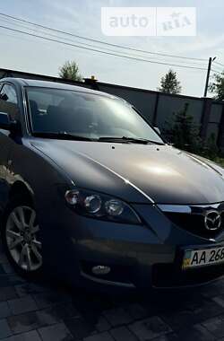 Седан Mazda 3 2007 в Крюківщині