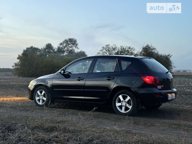 Хетчбек Mazda 3 2003 в Миколаєві