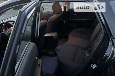 Хэтчбек Mazda 3 2003 в Николаеве