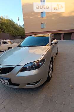 Седан Mazda 3 2006 в Виннице