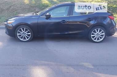 Хетчбек Mazda 3 2016 в Дніпрі